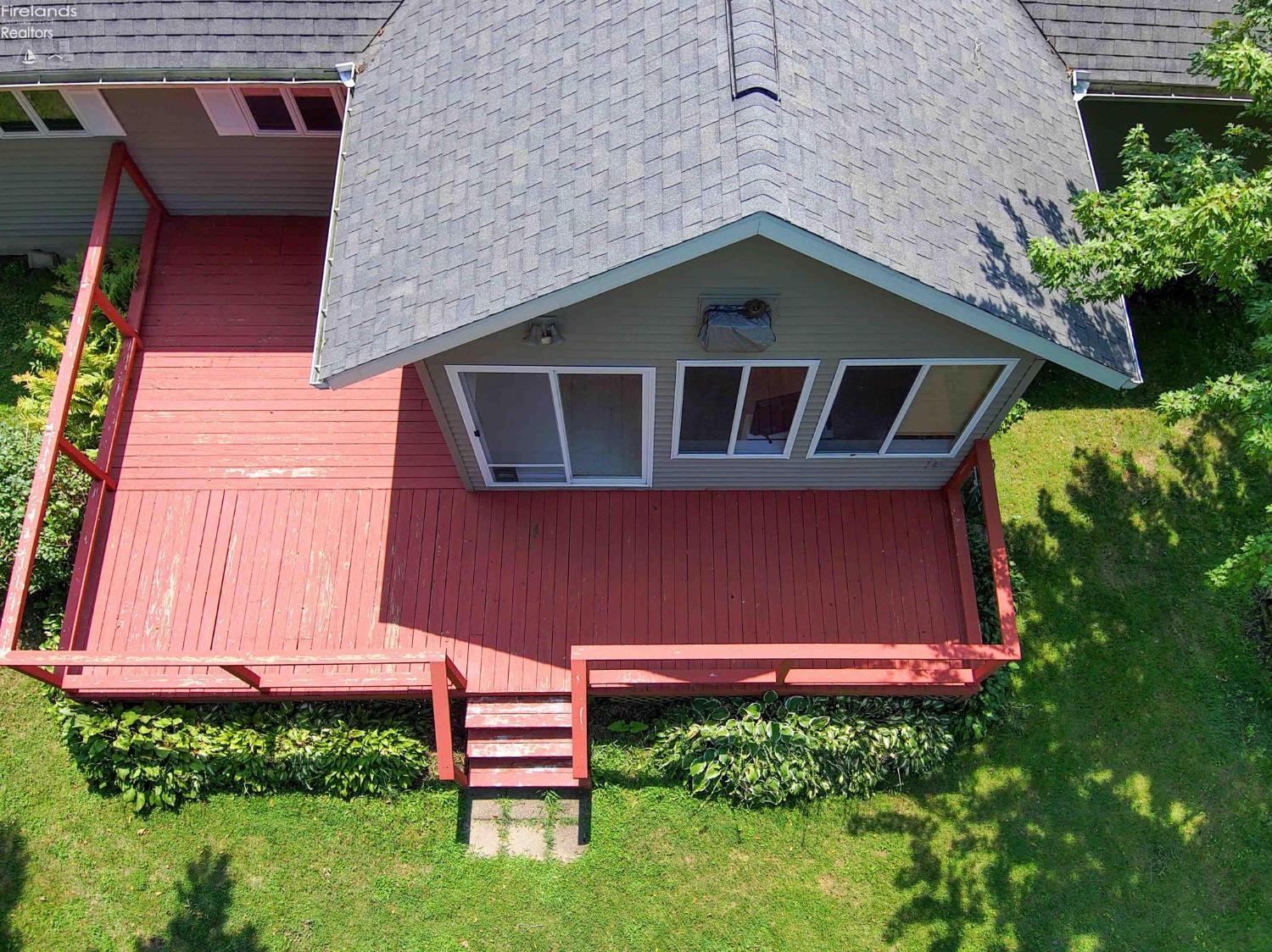 1417 East Strub Road Sandusky, OH 44870 - Photo 6 of 78 Gallery Image 6
