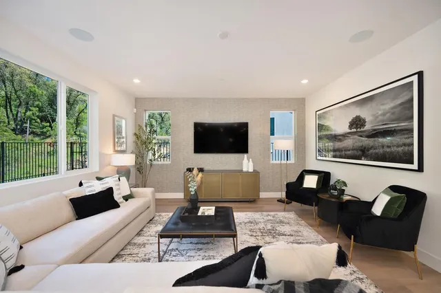 $699,990 | 1015 Utah Drive, Placerville, CA 95667