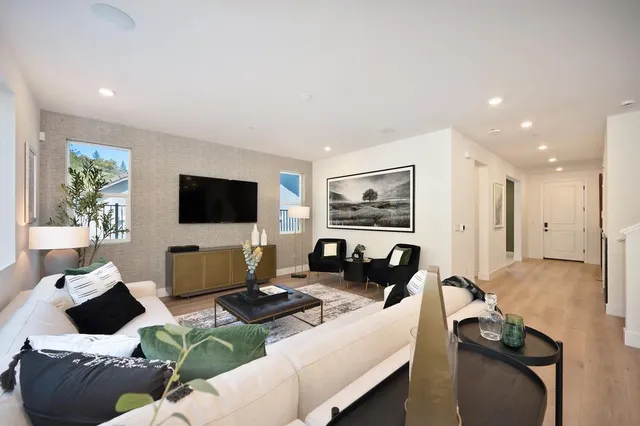 $699,990 | 1015 Utah Drive, Placerville, CA 95667