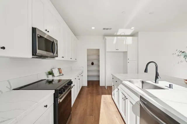 $699,990 | 1015 Utah Drive, Placerville, CA 95667