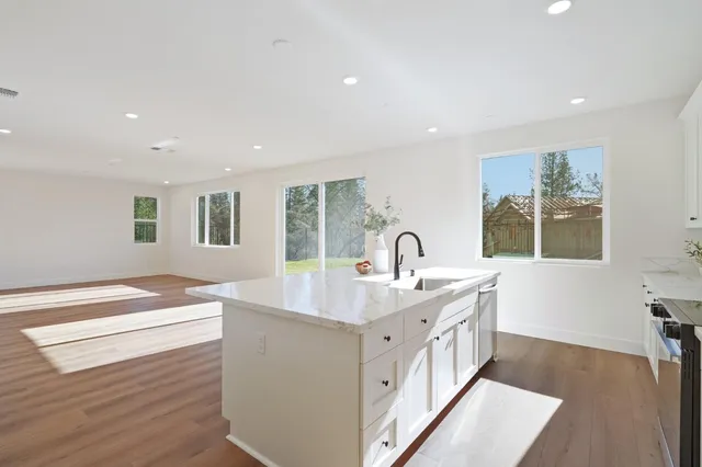 $699,990 | 1015 Utah Drive, Placerville, CA 95667