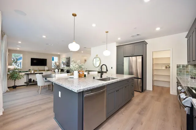 $699,990 | 1015 Utah Drive, Placerville, CA 95667