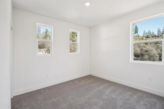 $699,990 | 1015 Utah Drive, Placerville, CA 95667