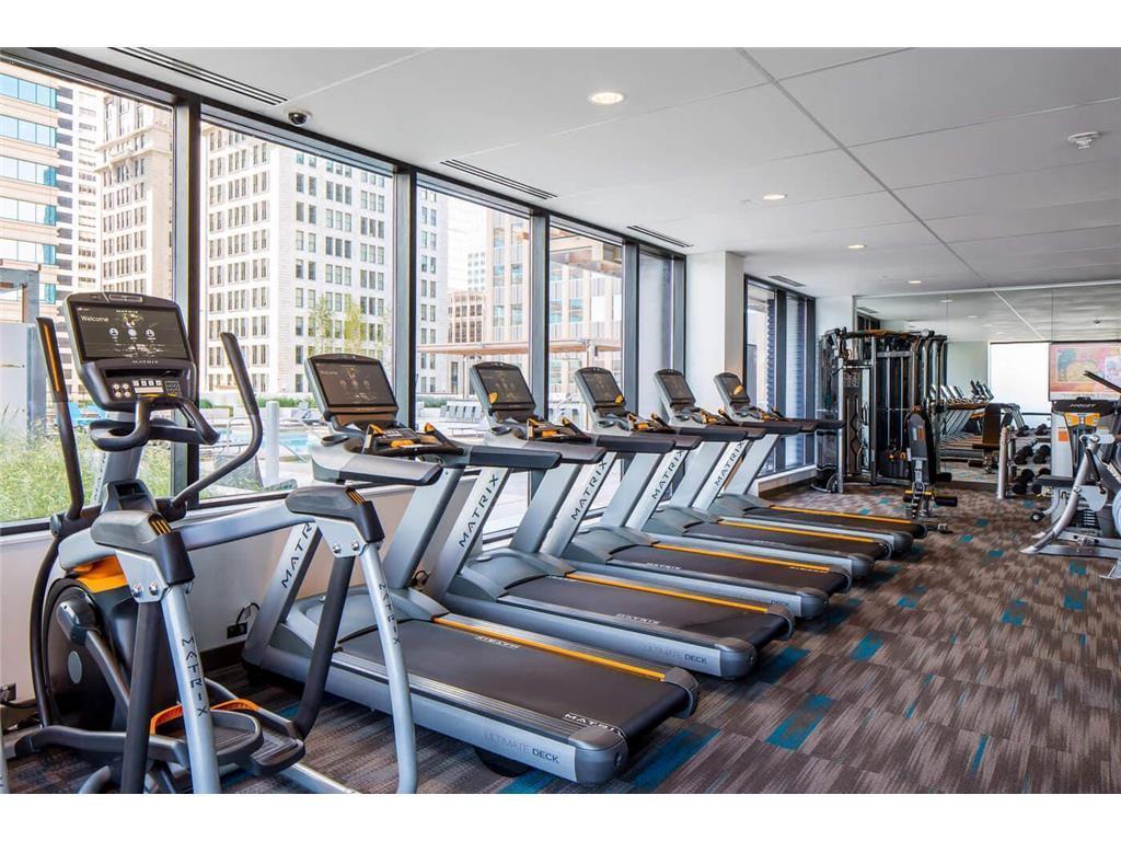 465 Nicollet Mall, Unit 1712 Minneapolis, MN 55401 - Photo 11 of 12