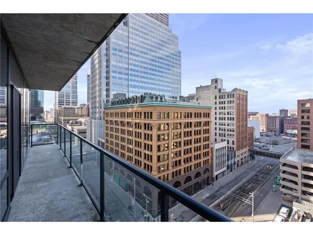 $3,335 | 465 Nicollet Mall, Unit 1612, Minneapolis, MN 55401