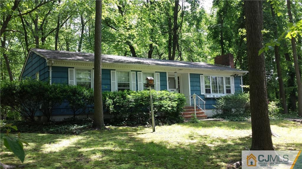 72 Spring Hill Road Old Bridge, NJ 07747 - Photo 1 of 4 a backyard of a house with yard and green space