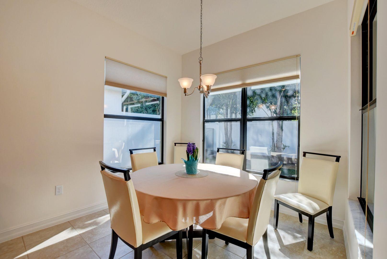 8108 Baltic Amber Road Delray Beach, FL 33446 - Photo 13 of 43 Dining/Eat in Kitchen