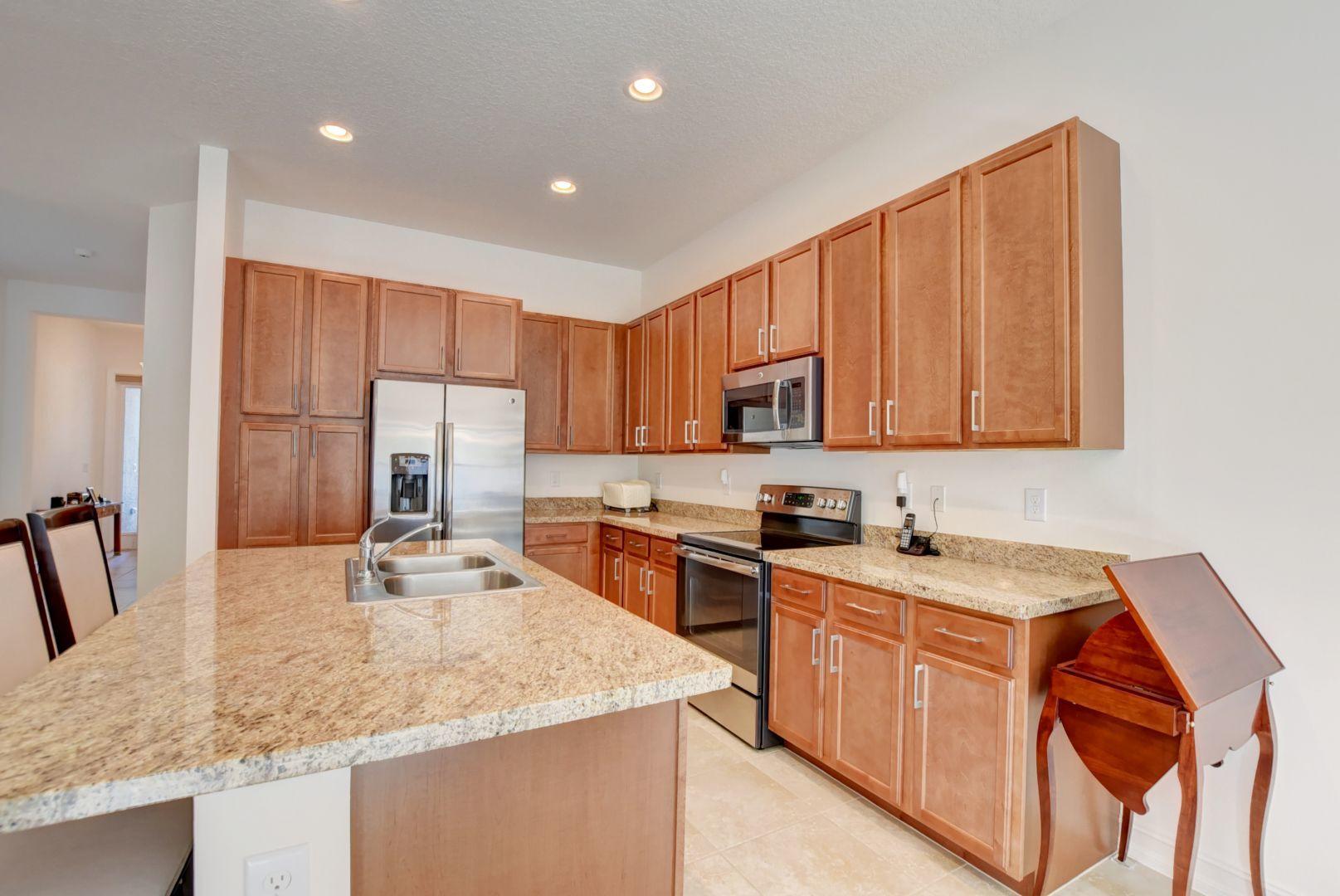 8108 Baltic Amber Road Delray Beach, FL 33446 - Photo 10 of 43 Kitchen
