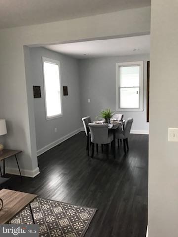 8612 Oak Road Baltimore, MD 21219 - Photo 11 of 24 Dining Room