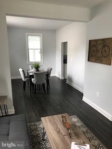 8612 Oak Road Baltimore, MD 21219 - Photo 13 of 24 Interior (General)