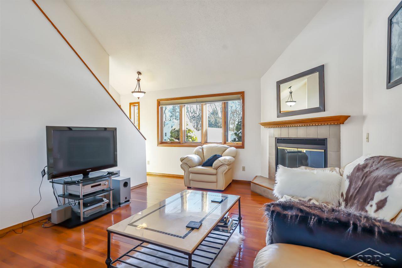 2985 Clayburn Road Saginaw, MI 48603 - Photo 6 of 31 50004018-5.JPG