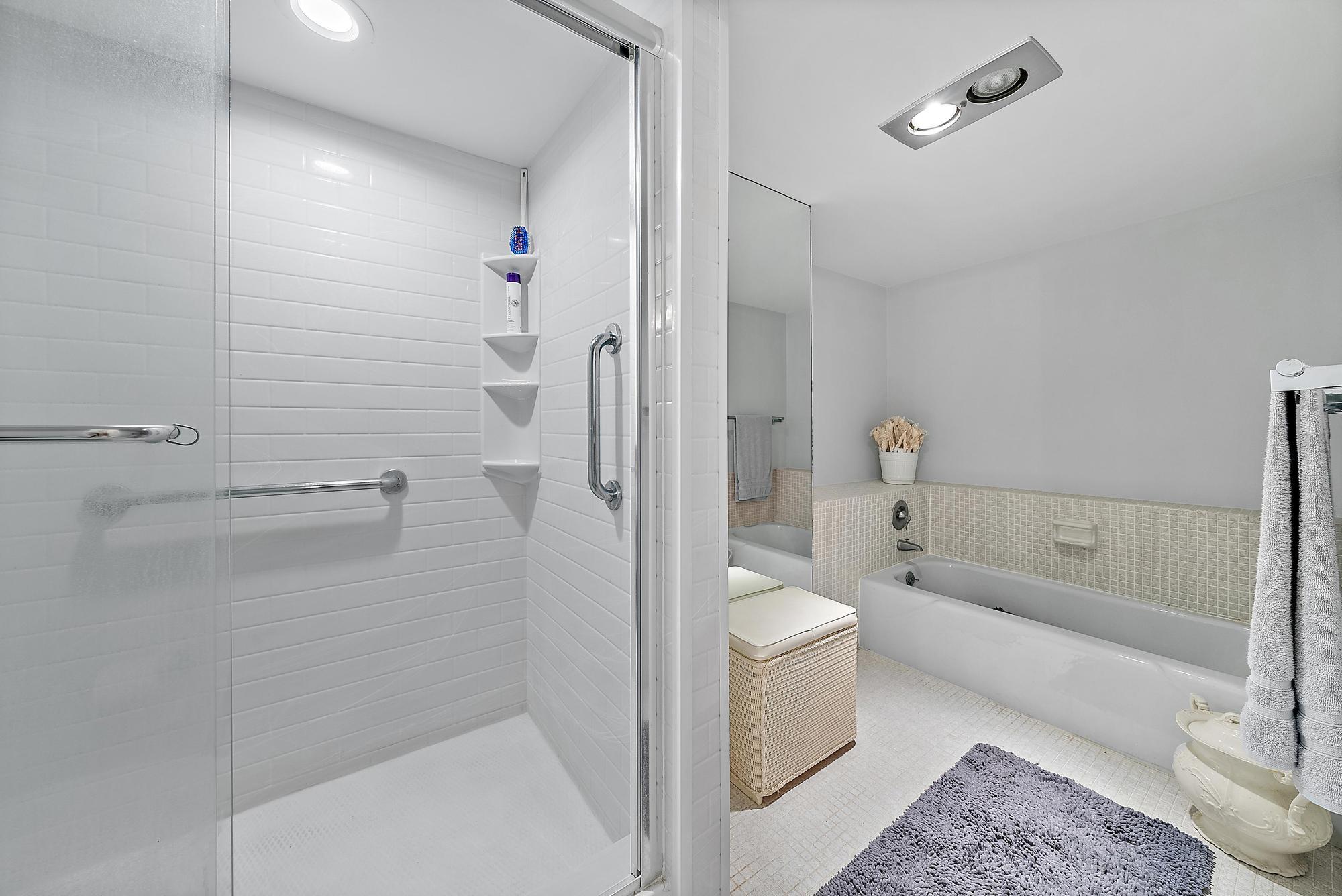 5380 North Ocean Drive, Unit 12F Singer Island, FL 33404 - Photo 15 of 55 Master Bath