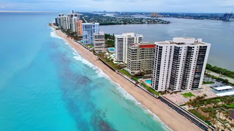 $699,000 | 5380 North Ocean Drive, Unit 12F, Singer Island, FL 33404