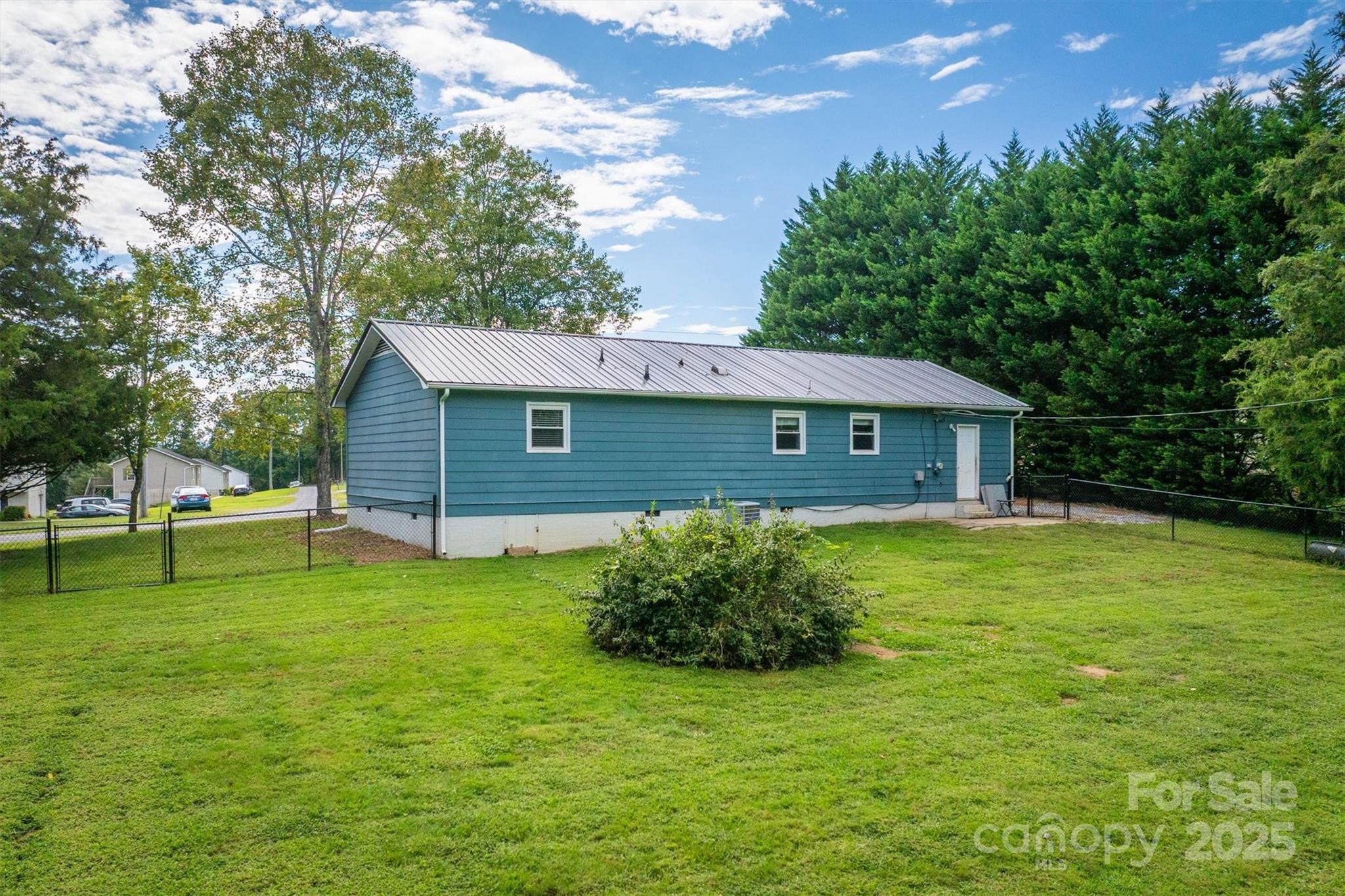 5029 Scott Road Morganton, NC 28655 - Photo 28 of 36 Gallery Image 28