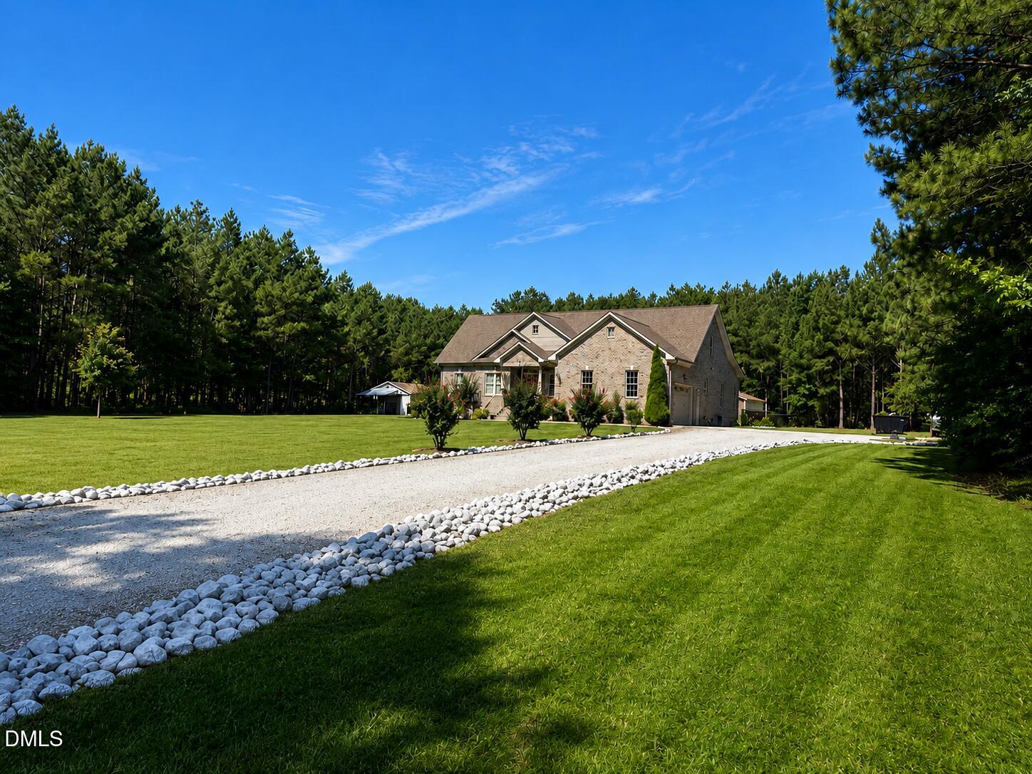 550 Pollard Road Smithfield, NC 27577 - Photo 3 of 4