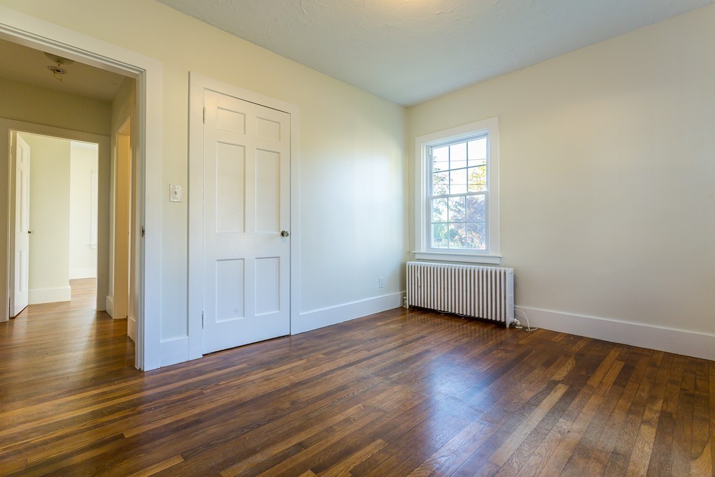 98 Sconticut Neck Road Fairhaven, MA 02719 - Photo 7 of 26 Gallery Image 7