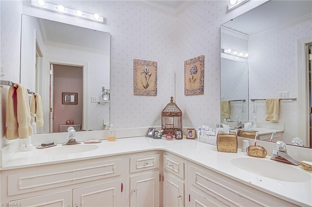 6 Ramsgate Court Greensboro, NC 27410 - Photo 23 of 32 Gallery Image 23