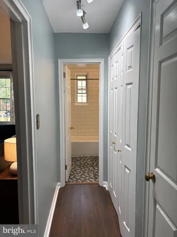$2,050 | 206 North George Mason Drive, Unit 1, Arlington, VA 22203