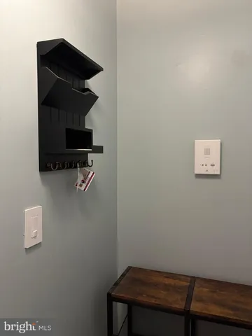 $2,050 | 206 North George Mason Drive, Unit 1, Arlington, VA 22203