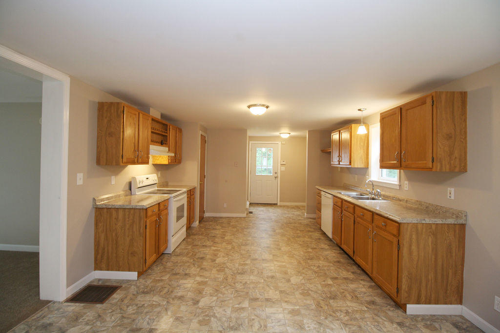 321 Ridlon Road Berwick, ME 03901 - Photo 14 of 34 IMG_4944