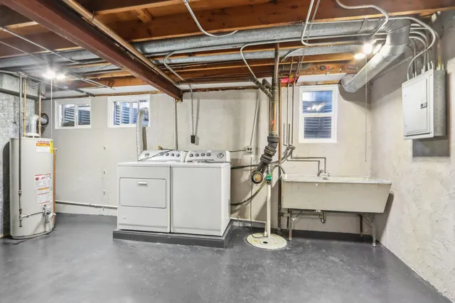 $388,000 | 414 Skokie Court, Wilmette, IL 60091