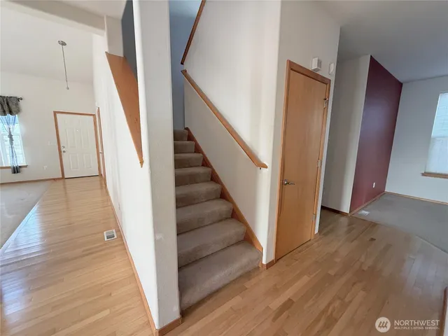 $3,650 | 4605 151st Place Southeast, Bothell, WA 98012