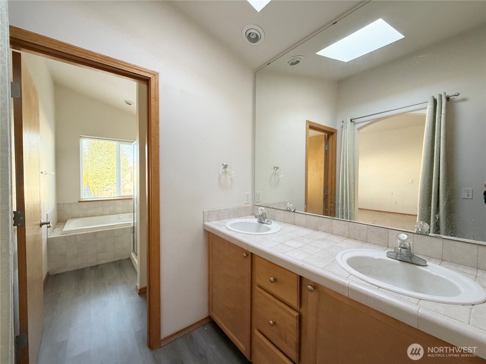 4605 151st Place Southeast Bothell, WA 98012 - Photo 17 of 30