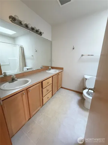 $3,650 | 4605 151st Place Southeast, Bothell, WA 98012