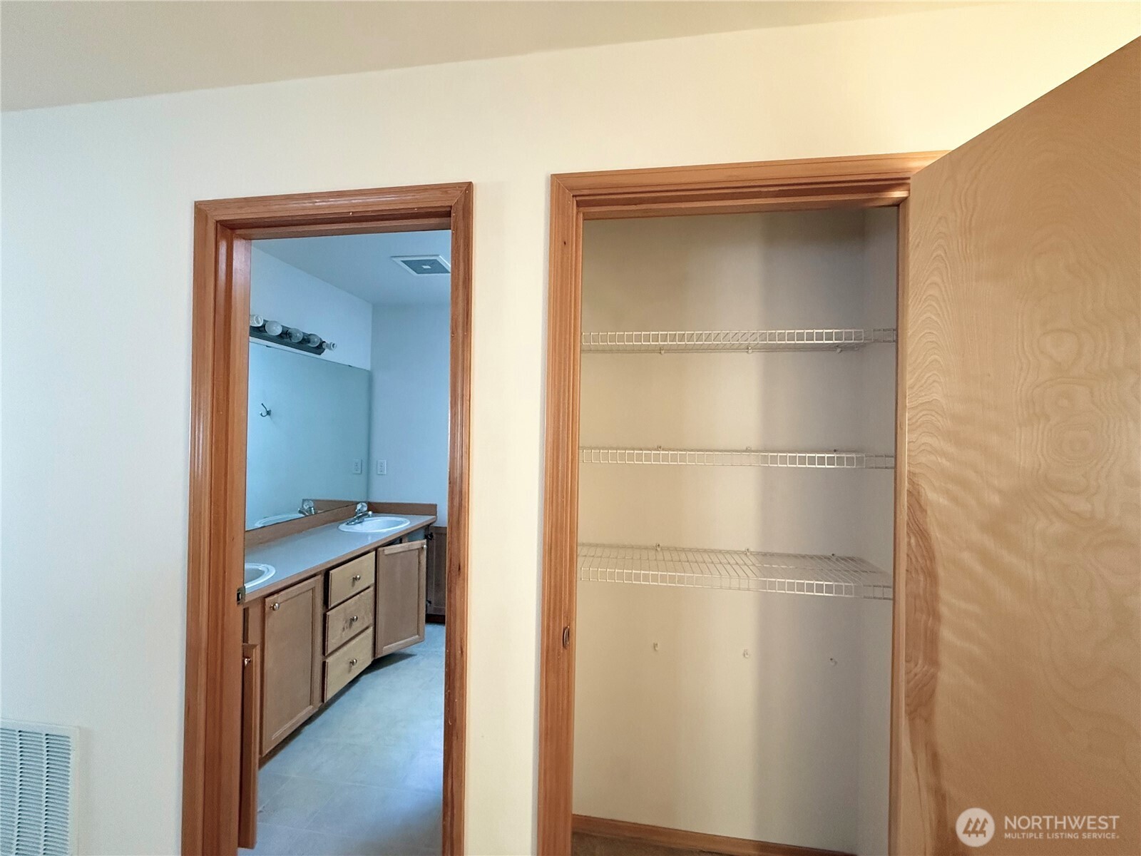 4605 151st Place Southeast Bothell, WA 98012 - Photo 25 of 30