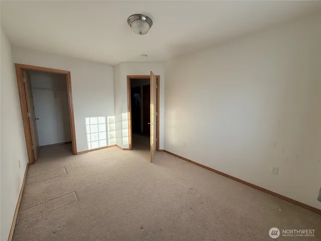 $3,650 | 4605 151st Place Southeast, Bothell, WA 98012