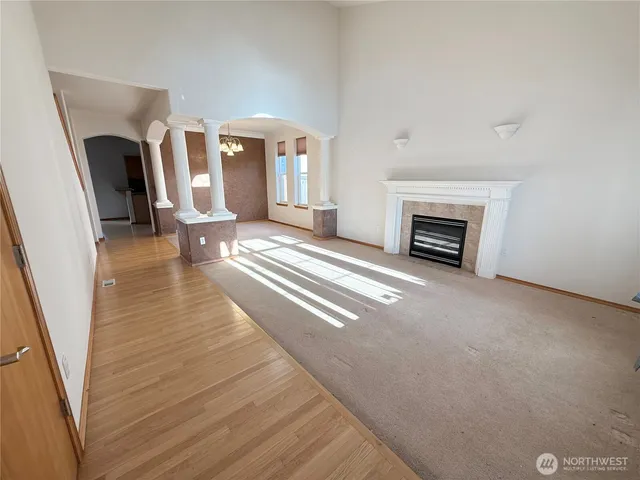 $3,650 | 4605 151st Place Southeast, Bothell, WA 98012