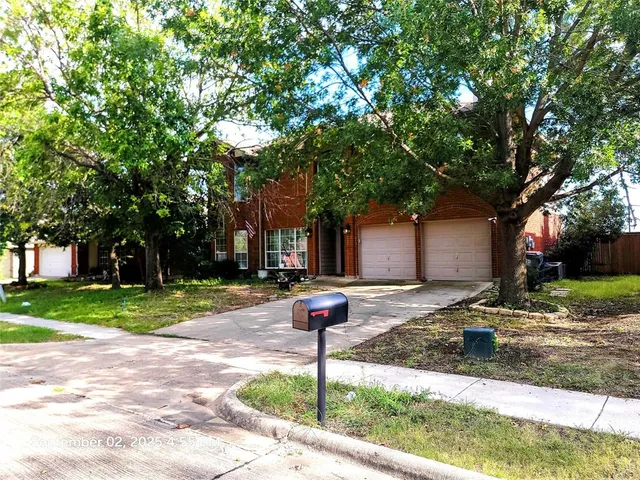 a street sign on the side of a road