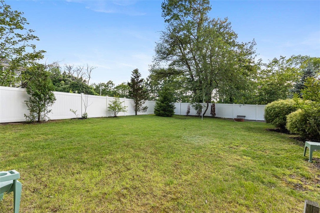 5 Interlocken Road East Providence, RI 02914 - Photo 41 of 43