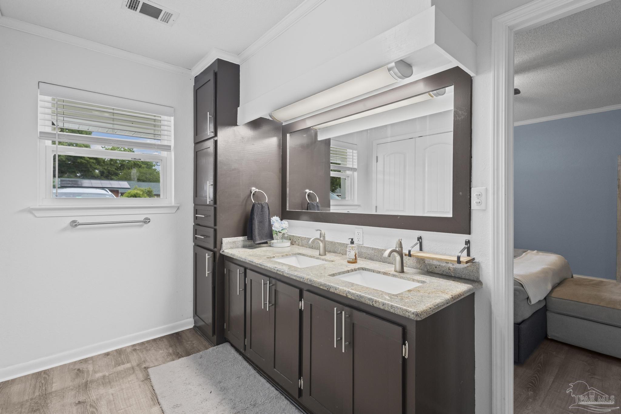 6130 Jasmine Road Pensacola, FL 32504 - Photo 18 of 71 Main Bath