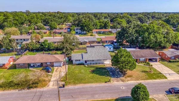 $359,900 | 6130 Jasmine Road, Pensacola, FL 32504