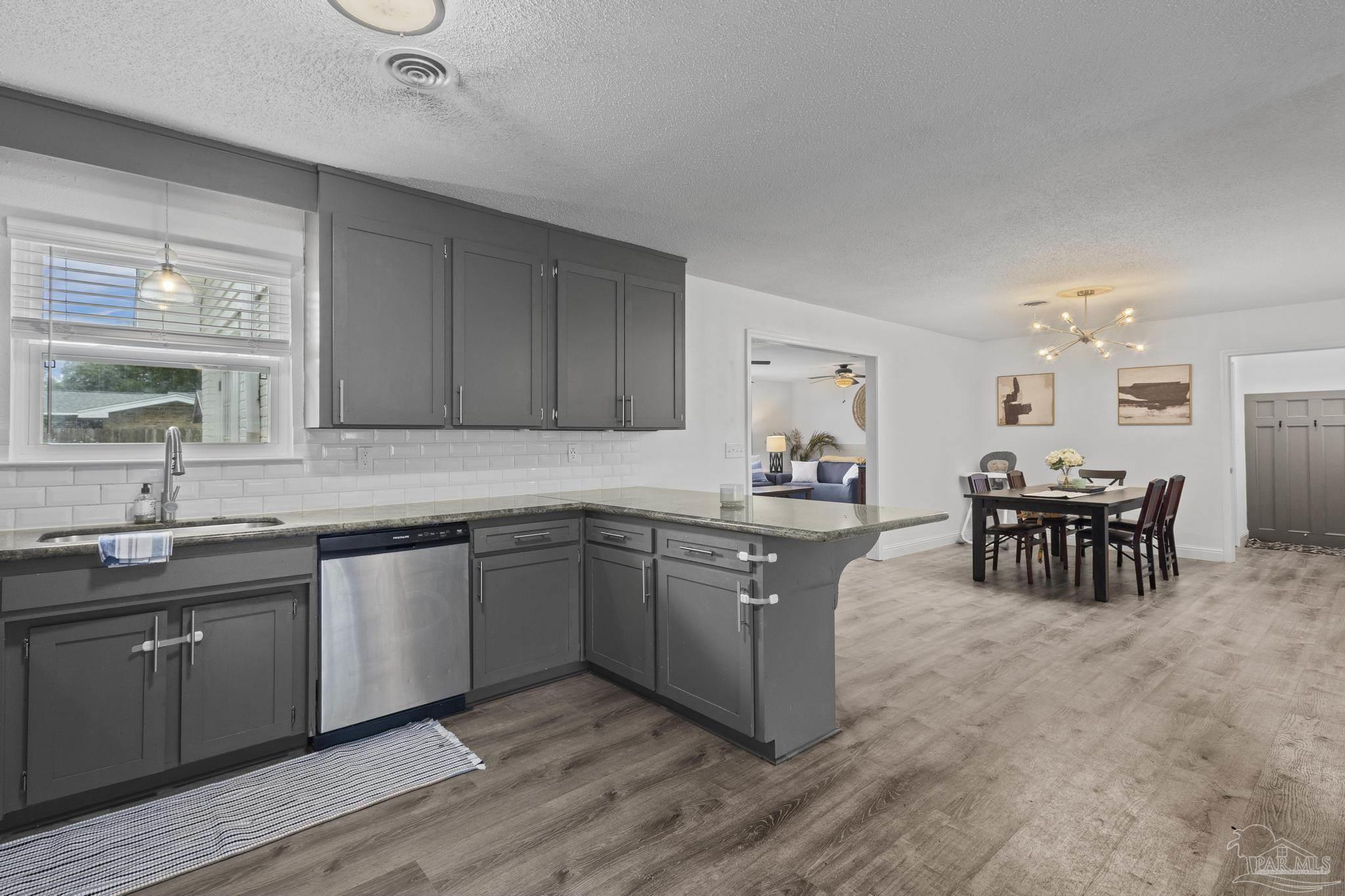 6130 Jasmine Road Pensacola, FL 32504 - Photo 6 of 71