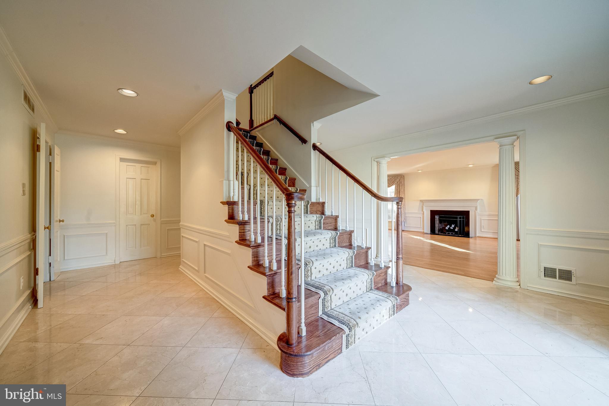 6209 Stoneham Lane McLean, VA 22101 - Photo 6 of 49 a view of entryway and hall