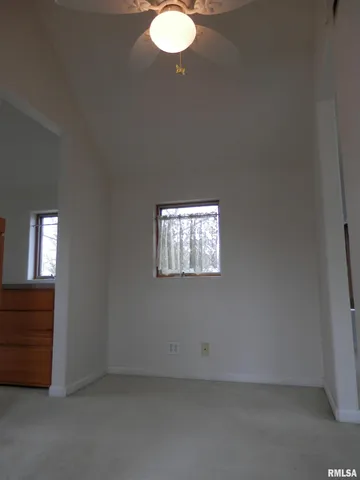 $175,000 | 411 Knollridge Circle, Dahinda, IL 61428