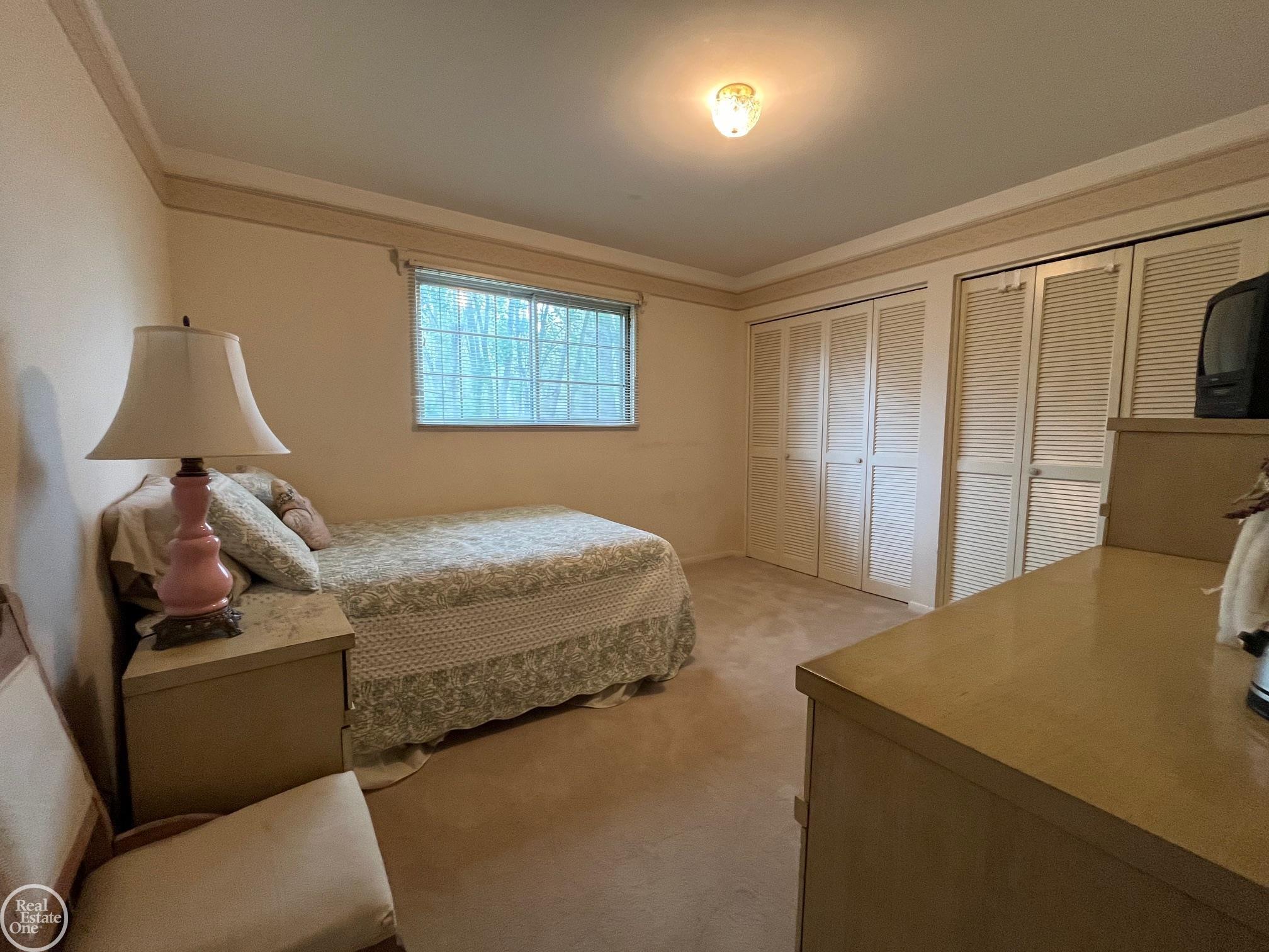 54925 Ridge Road New Baltimore, MI 48047 - Photo 25 of 32 50173704-6dcfba29-67ac-4aa3-acdc-0c49aee1e8fd.JPG