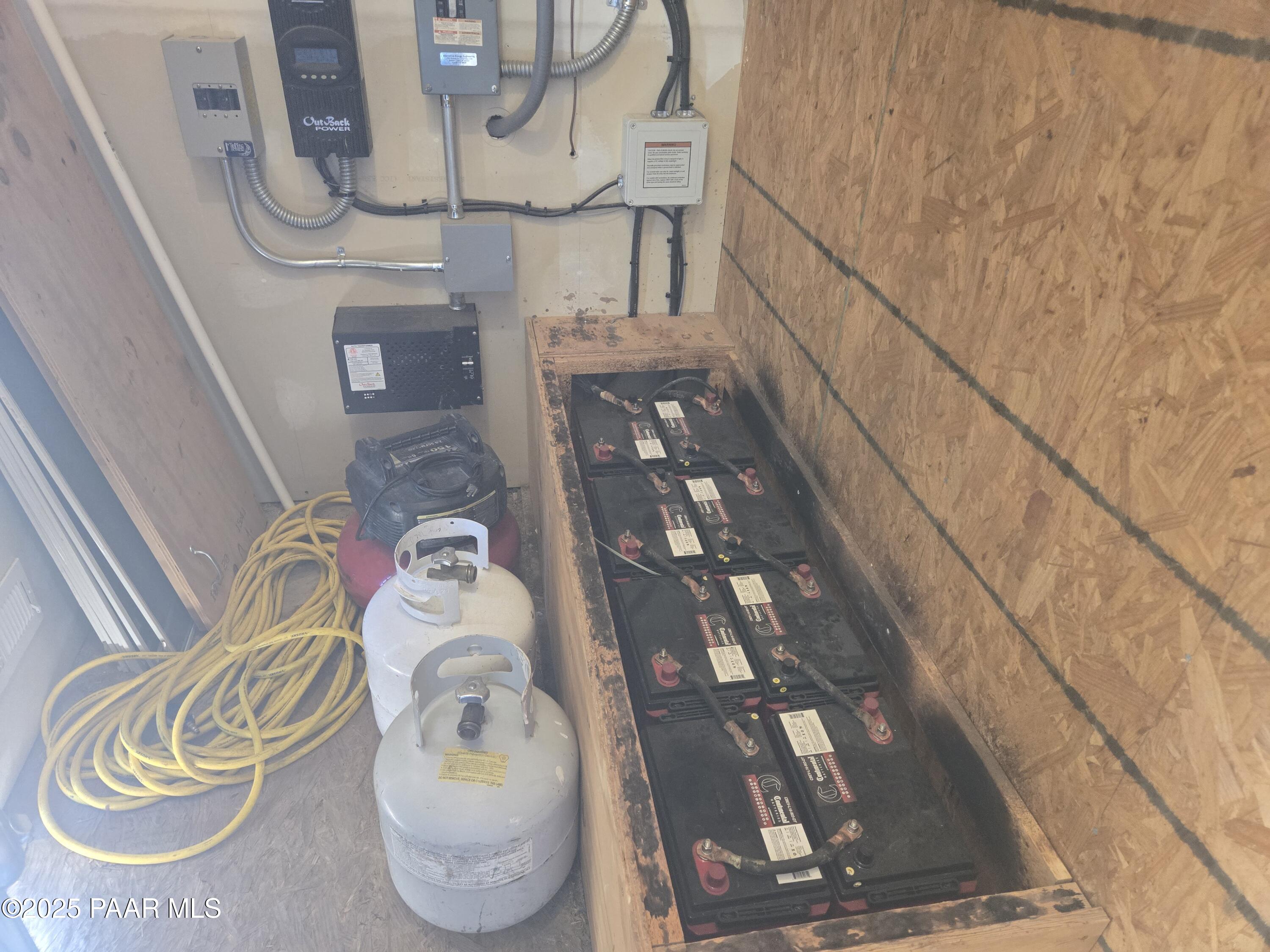 1400 Tanner Ash Fork, AZ 86320 - Photo 10 of 18 20250707_101636