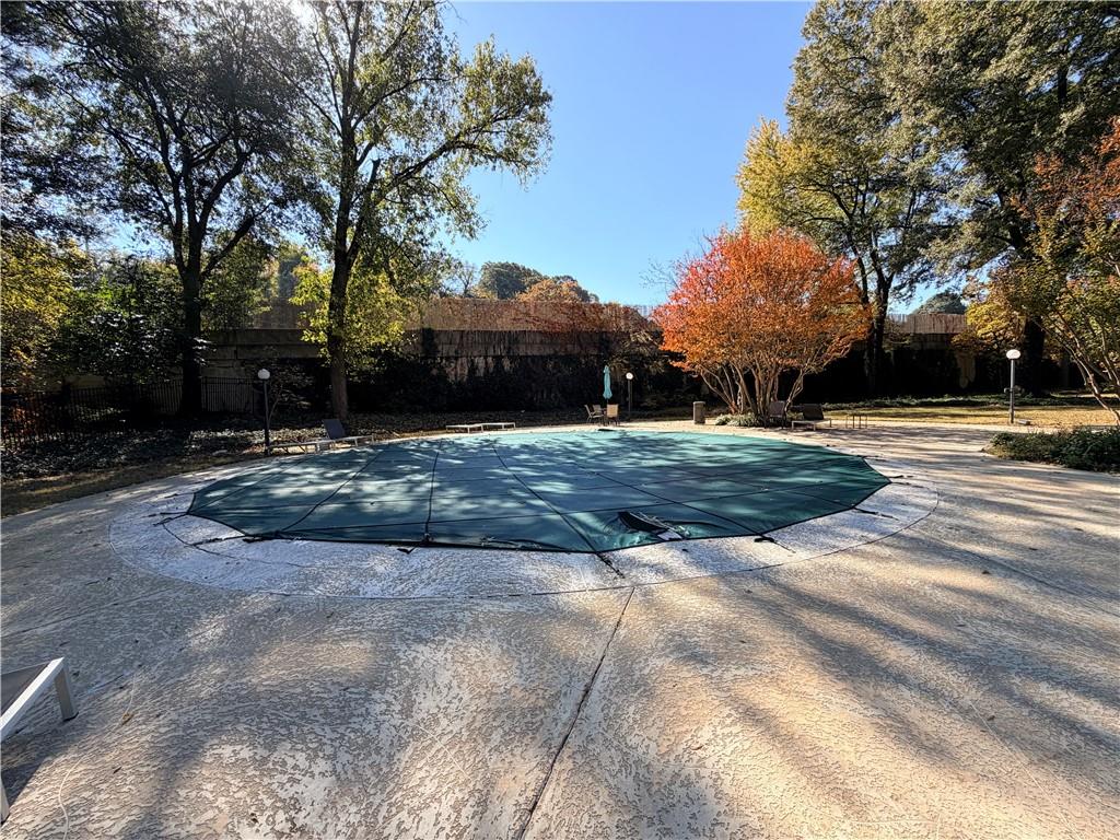 130 Twenty 6th Street, Unit 214 Atlanta, GA 30344 - Photo 36 of 42 a view of a park with large trees