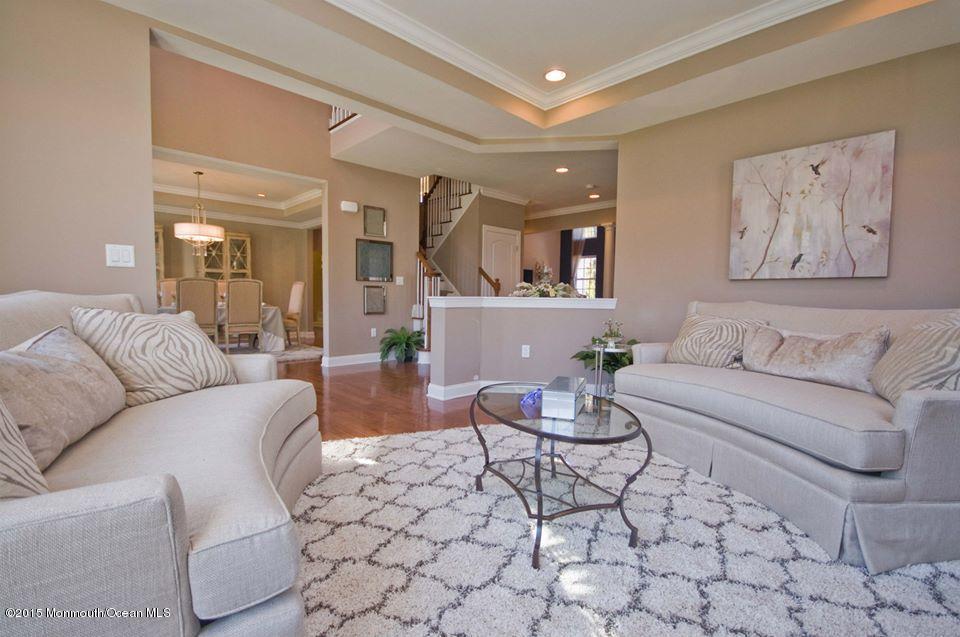 37 Brandon Road West Pennington, NJ 08534 - Photo 9 of 27 sutton lr3