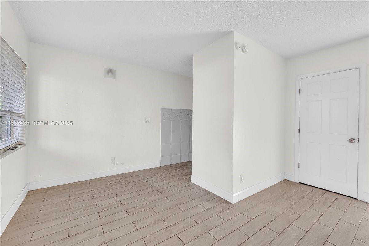 2025 Miami Road, Unit 19 Fort Lauderdale, FL 33316 - Photo 10 of 30