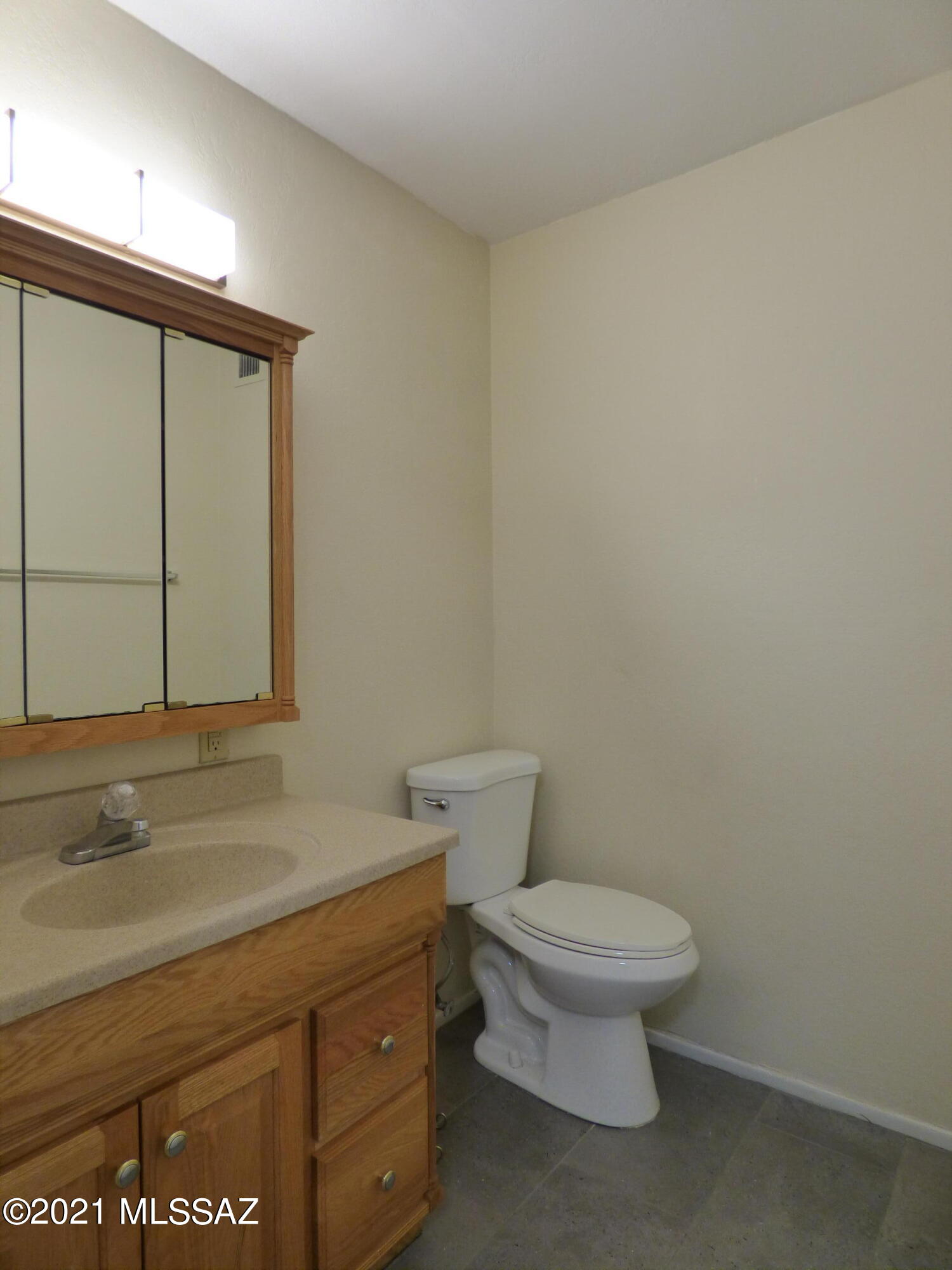 1501 East Prince Road, Unit B Tucson, AZ 85719 - Photo 12 of 32