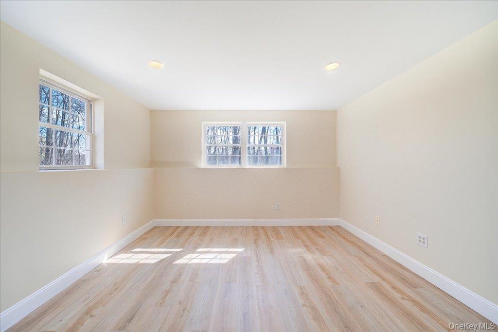 237 South Ohioville Road New Paltz, NY 12561 - Photo 32 of 48 an empty room with a window