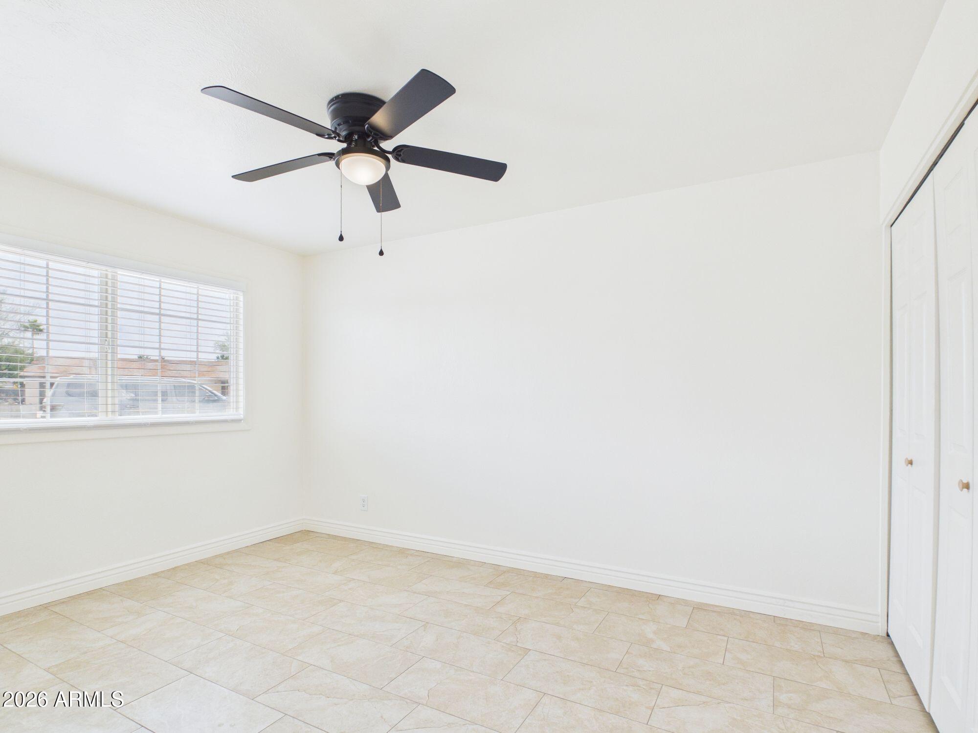 3122 East Shangri-La Road Phoenix, AZ 85028 - Photo 22 of 39 25-web-or-mls-CAM03379G0-PR0198-STILL021