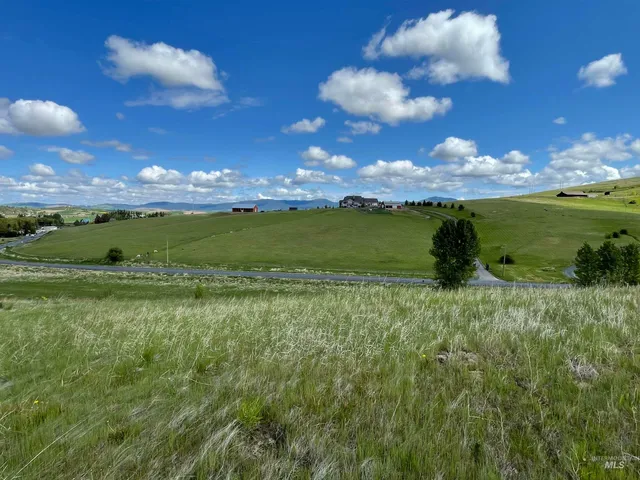 $799,500 | 2590 Blaine Road, Moscow, ID 83843