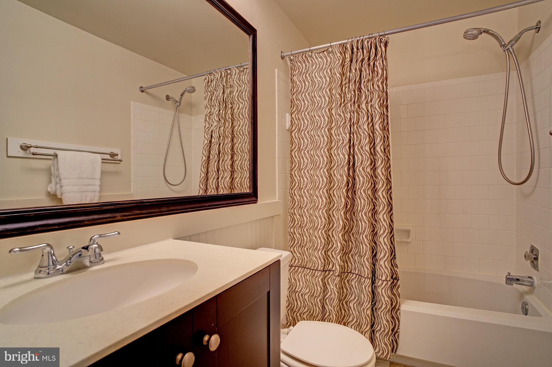 5994 Powell's Landing Road Burke, VA 22015 - Photo 18 of 31 Updated bath on upper level
