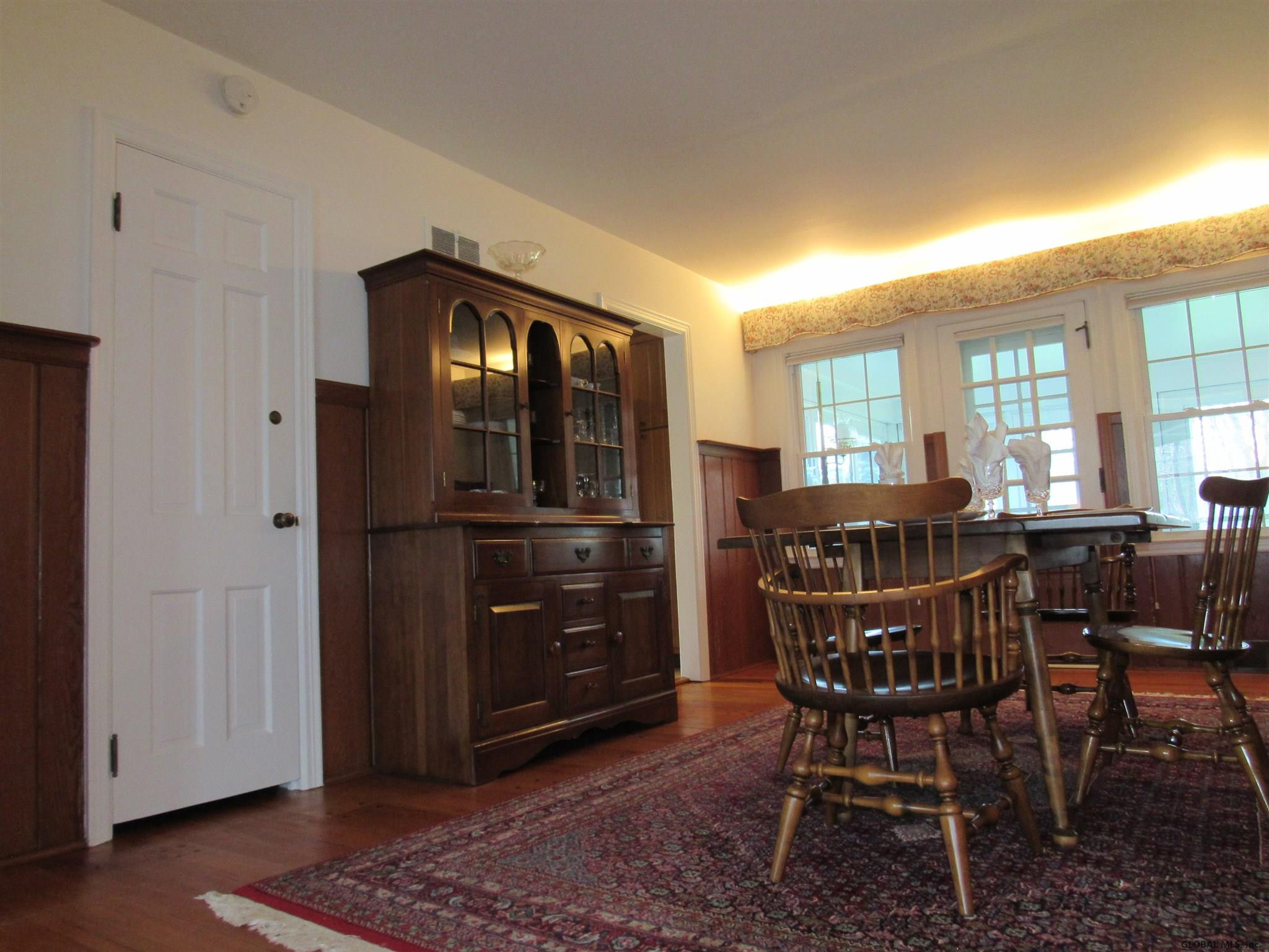 784 Pearse Road Niskayuna, NY 12309 - Photo 12 of 61 Photo 12