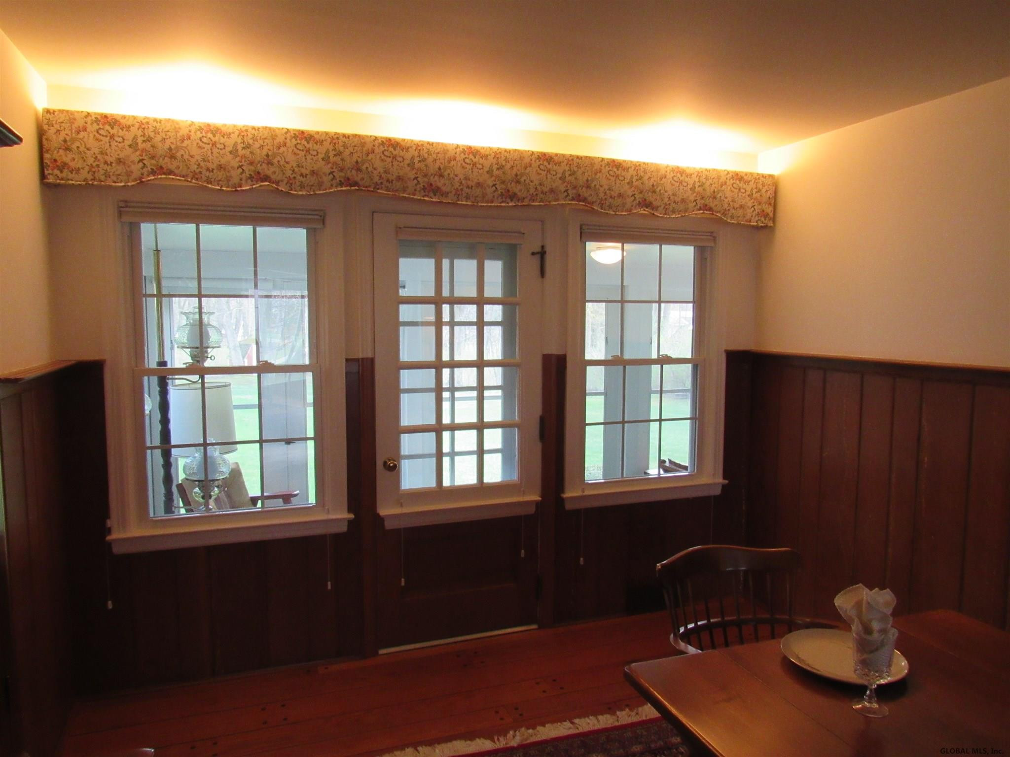 784 Pearse Road Niskayuna, NY 12309 - Photo 14 of 61 Photo 14